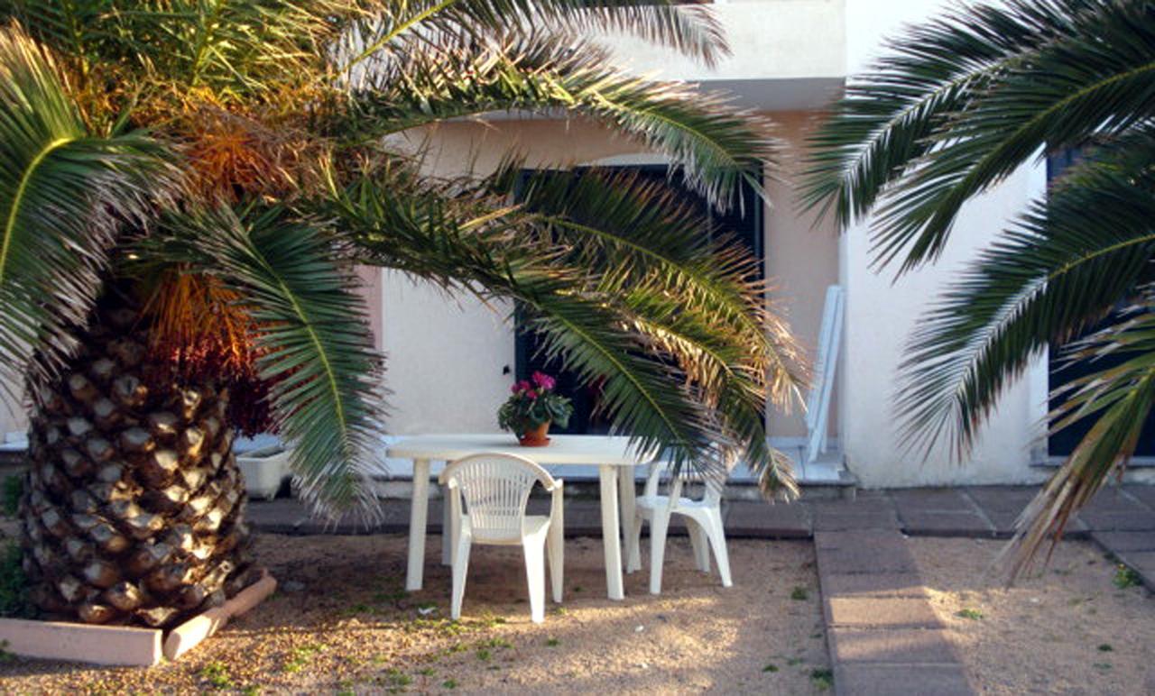 Residenza Sul Mare Aparthotel Valledoria  Exteriör bild