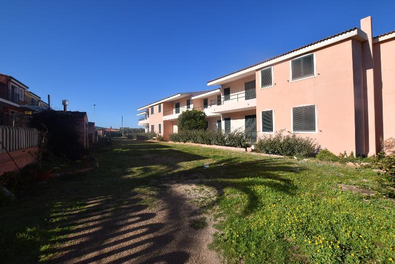 Residenza Sul Mare Aparthotel Valledoria  Exteriör bild