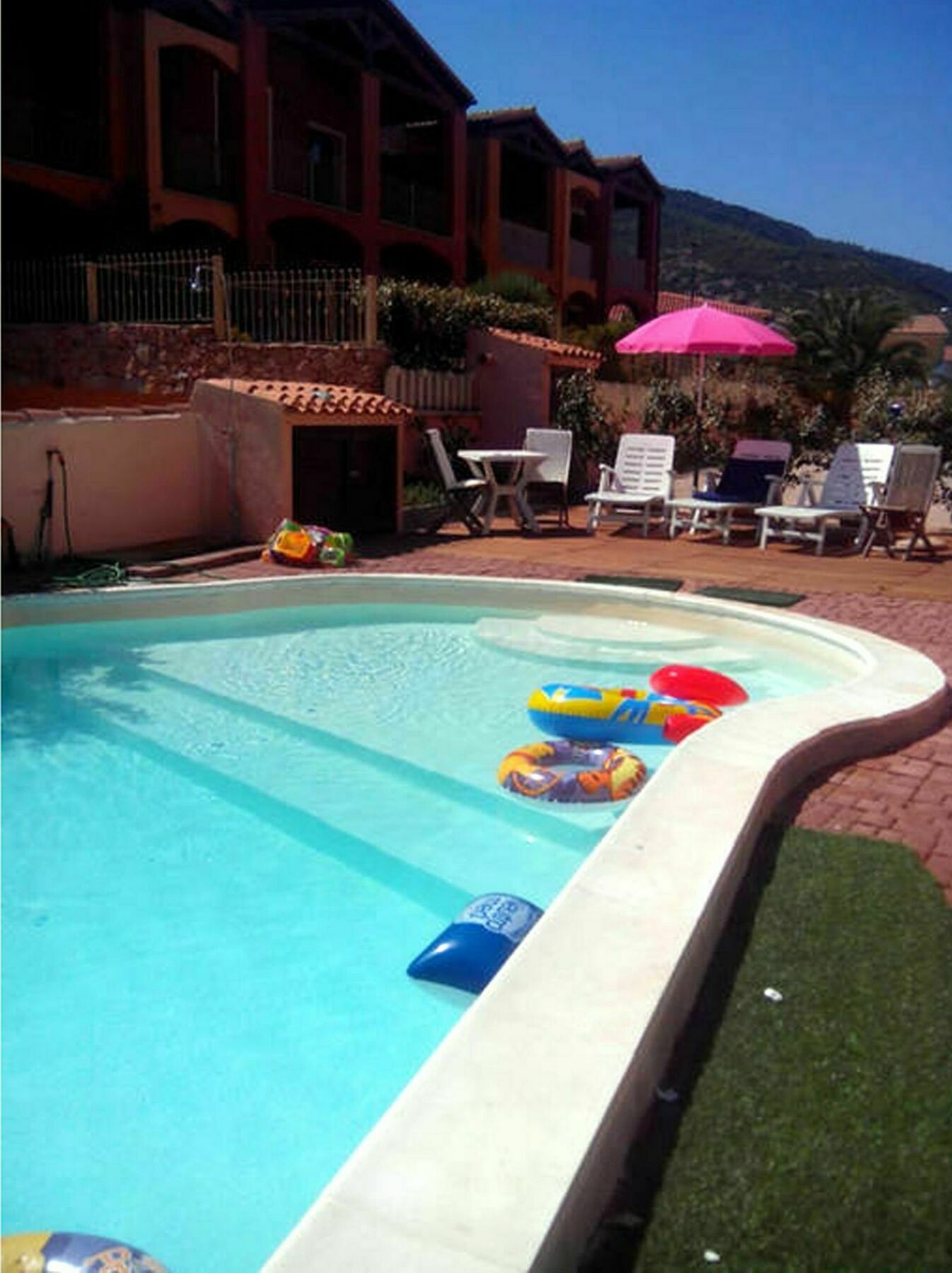 Residenza Sul Mare Aparthotel Valledoria  Exteriör bild